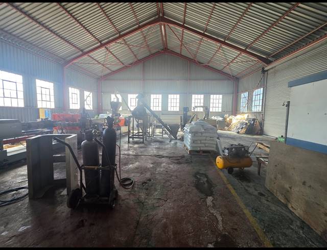 4,656M² WAREHOUSE TO LET IN ALRODE
